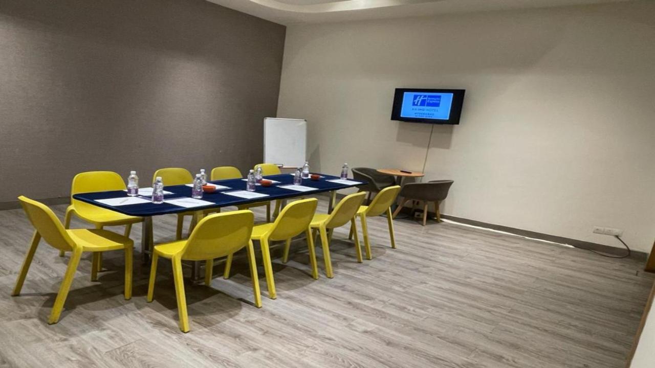 Holiday Inn Express Hyderabad Hitec City By Ihg Exteriér fotografie
