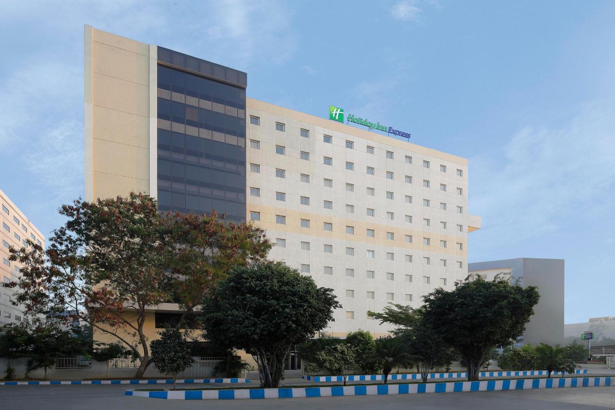 Holiday Inn Express Hyderabad Hitec City By Ihg Exteriér fotografie